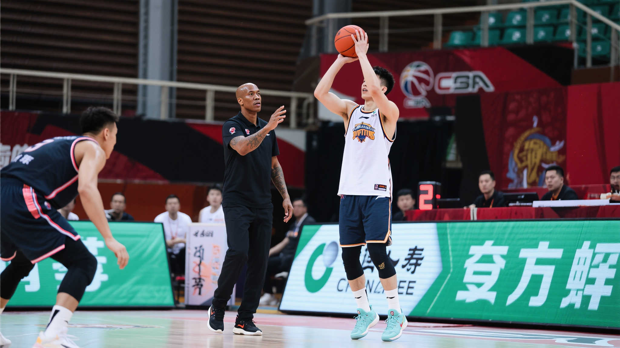 並設置了龐 並設置了龐