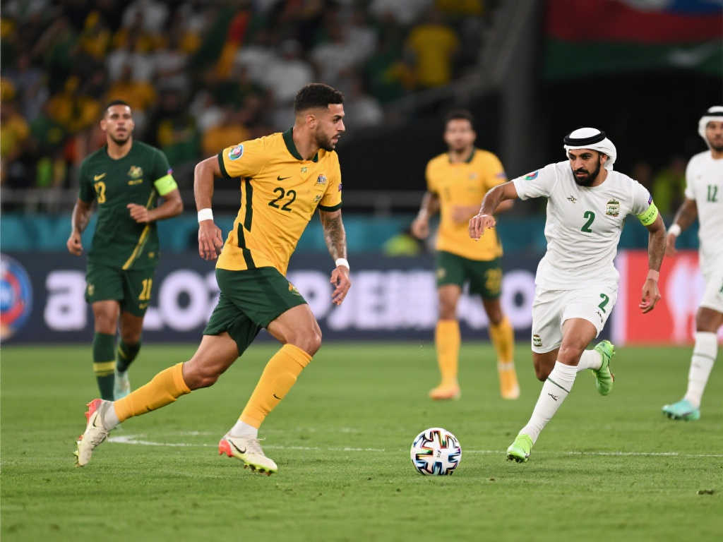 均是攻防两 均是攻防两