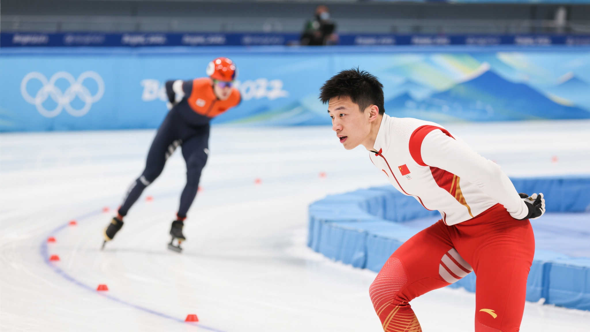 显示了他对 显示了他对